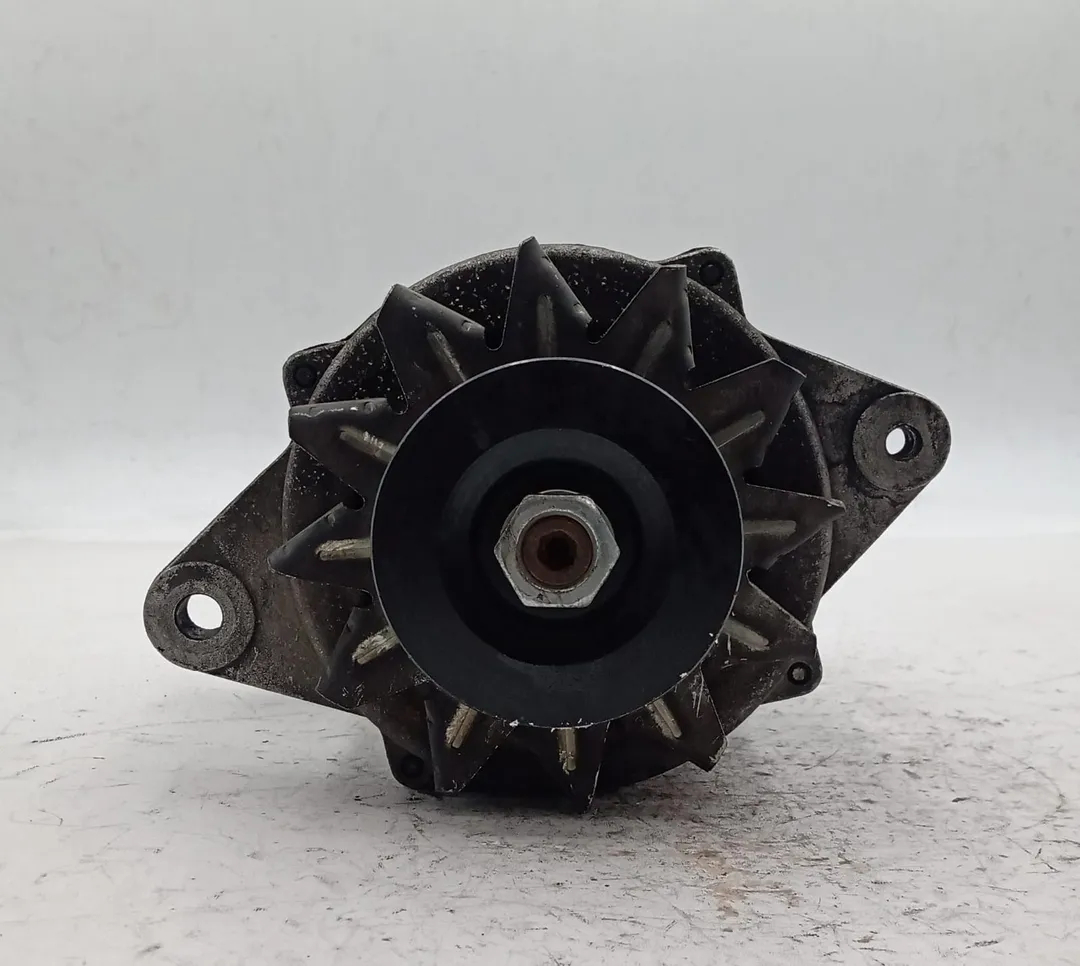 Alternador 90371767 de Opel Corsa (s93) (01/93>09/00<) 1993-2000