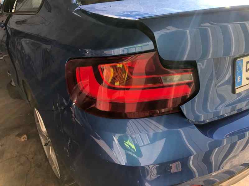 BMW 2 Series F22/F23 (2013-2020) Решітка повітрозабірника кабіни 926535001 26370889