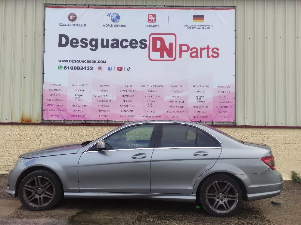 MERCEDES-BENZ C-Class W203/S203/CL203 (2000-2008) Наружная ручка передней правой двери A2047600634 26374696