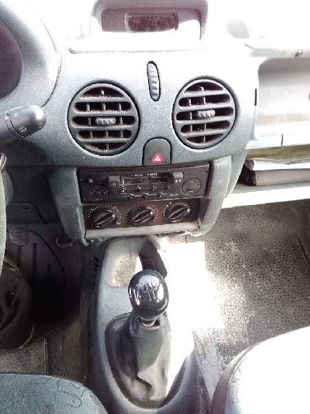 RENAULT Kangoo 1 generation (1998-2009) Другие внутренние детали 7700771935 22825167