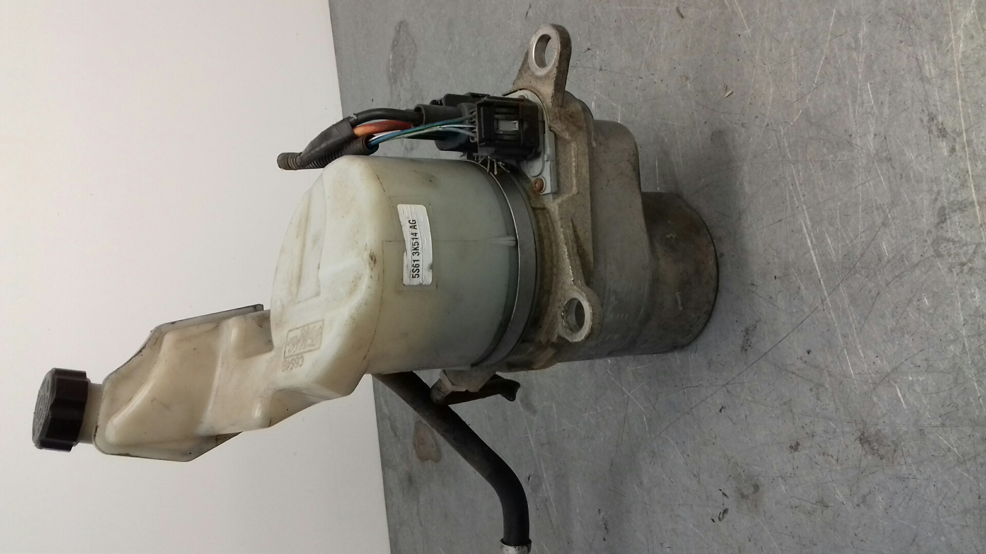 FORD Fiesta 5 generation (2001-2010) Насос гидроусилителя 5S613K514 20065889