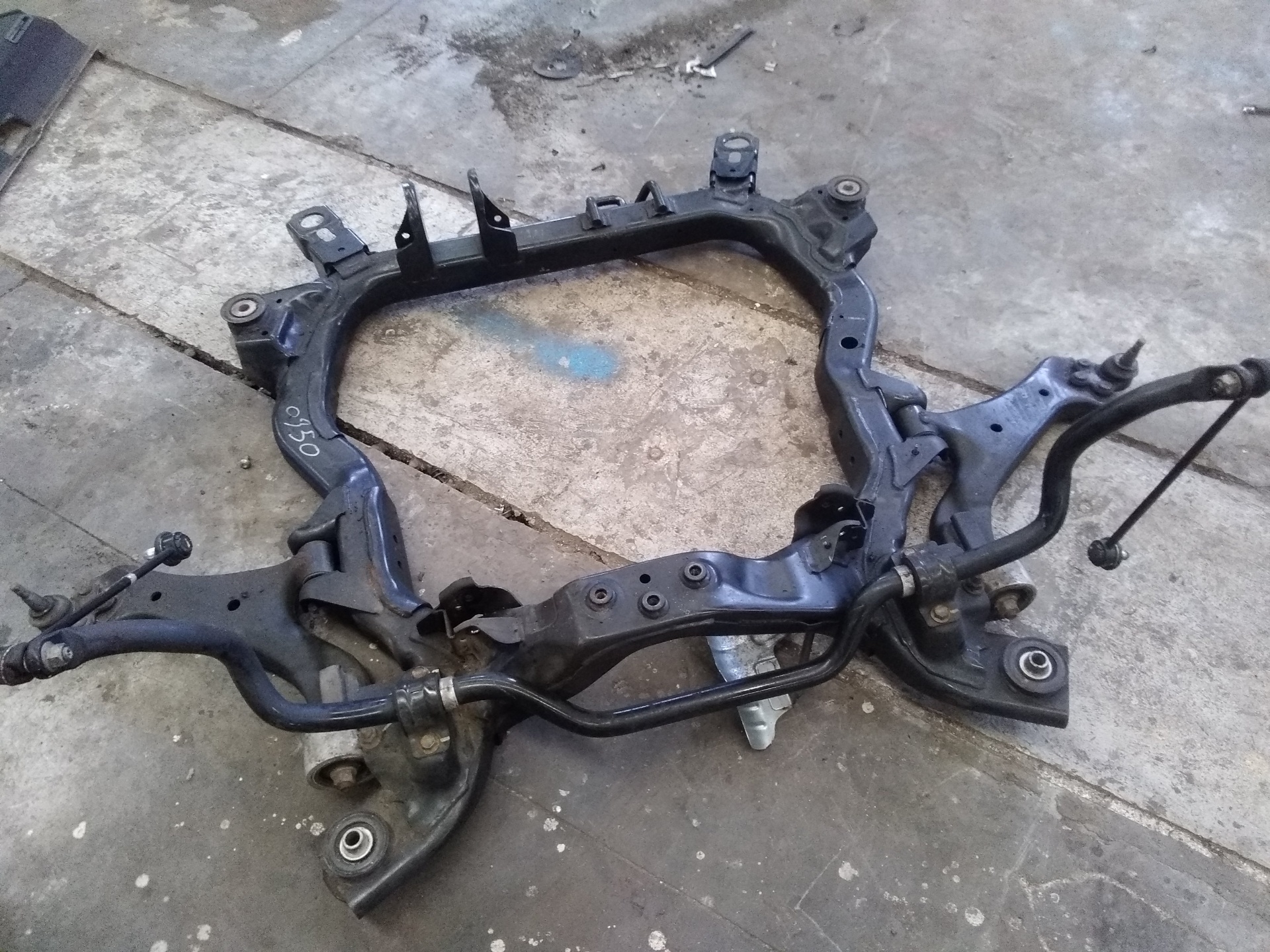 VOLKSWAGEN Antara 1 generation (2006-2015) Передний траверс 96626232 22820901