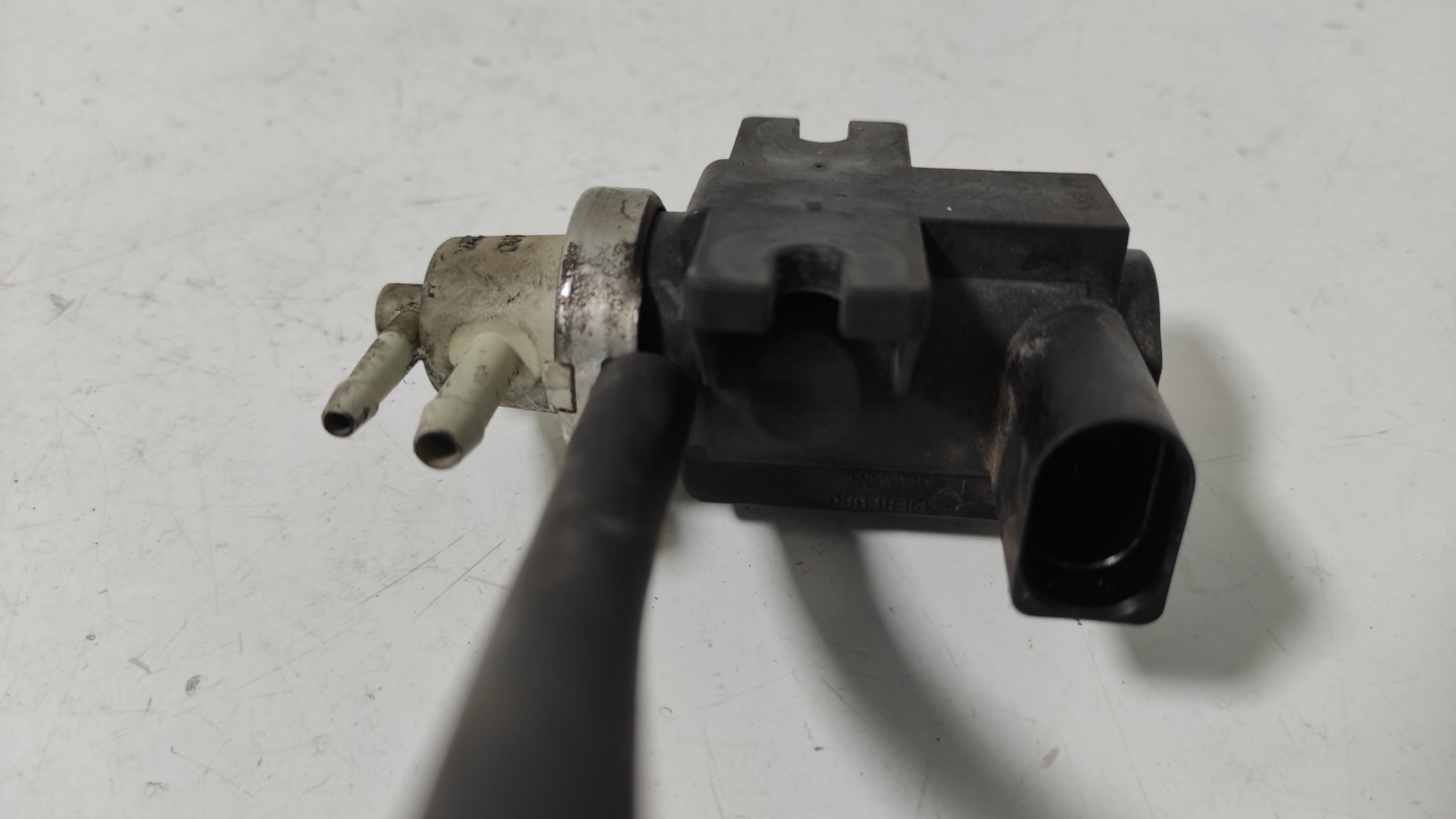 AUDI A4 B6/8E (2000-2005) Егр клапан 1J0906627B 20128400