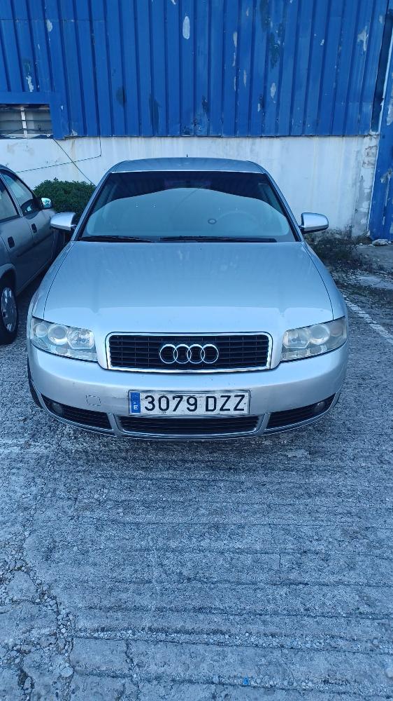 AUDI A4 B6/8E (2000-2005) Інші частини тіла 8E9827552E 20128389