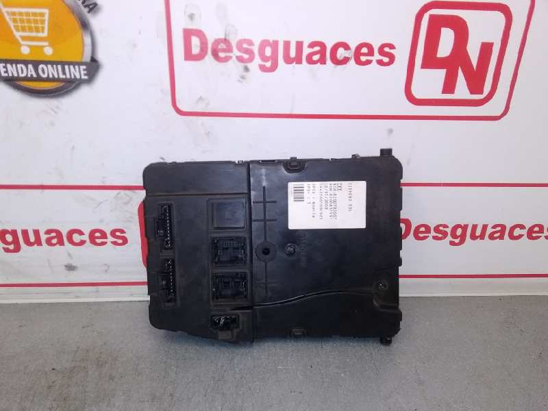 RENAULT Scenic 2 generation (2003-2010) Блок предохранителей 8200780007 20006455