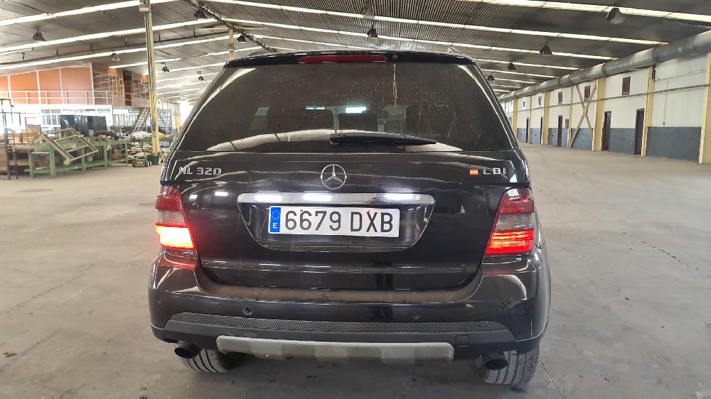 MERCEDES-BENZ M-Class W164 (2005-2011) Фортка передней правой двери 43R008010 20100017