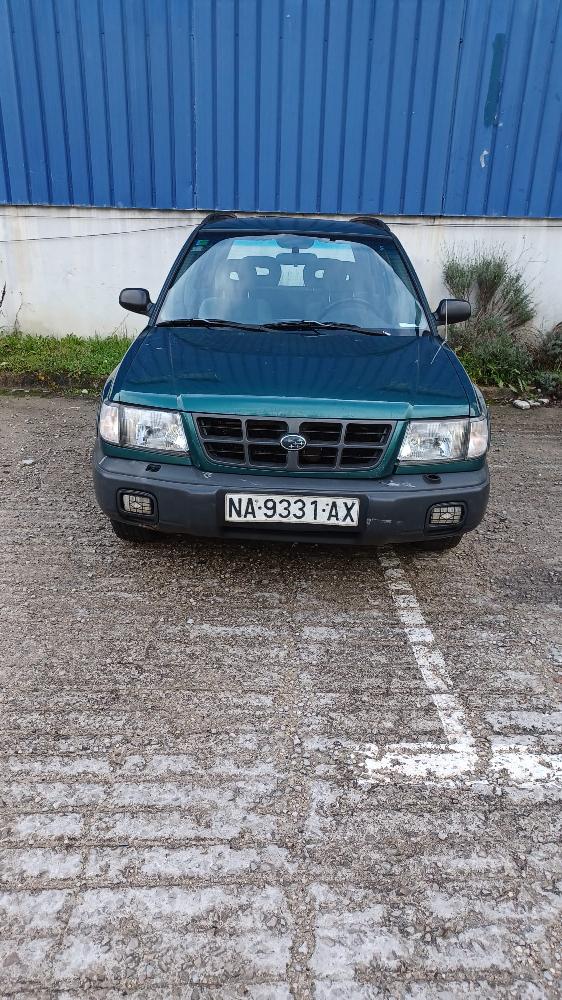 SUBARU Forester SF (1997-2002) Помпа кондиціонера 73111FA132 20107720