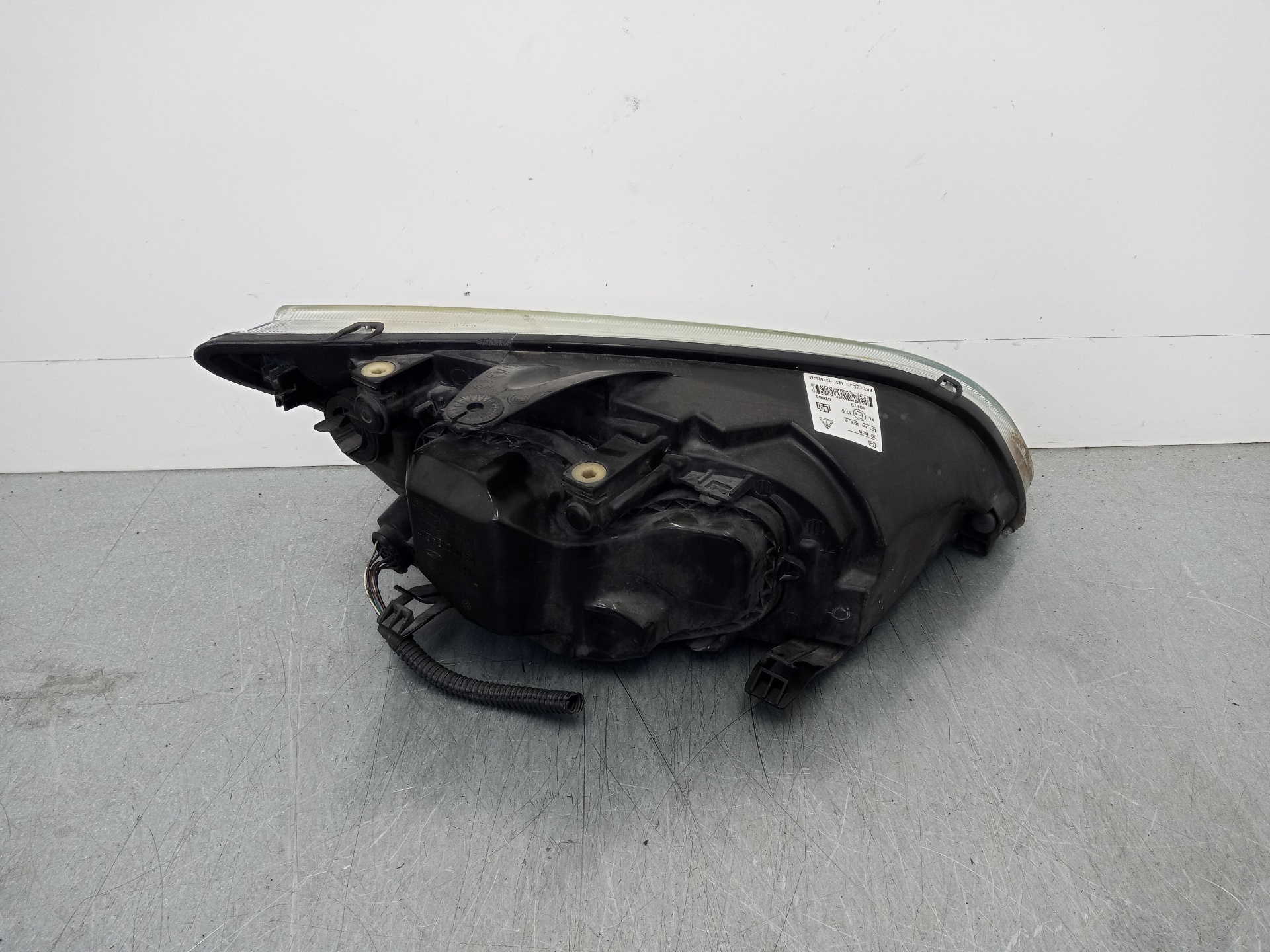 FORD Focus 2 generation (2004-2011) Фара передняя левая 4M5113K060BA 20077506