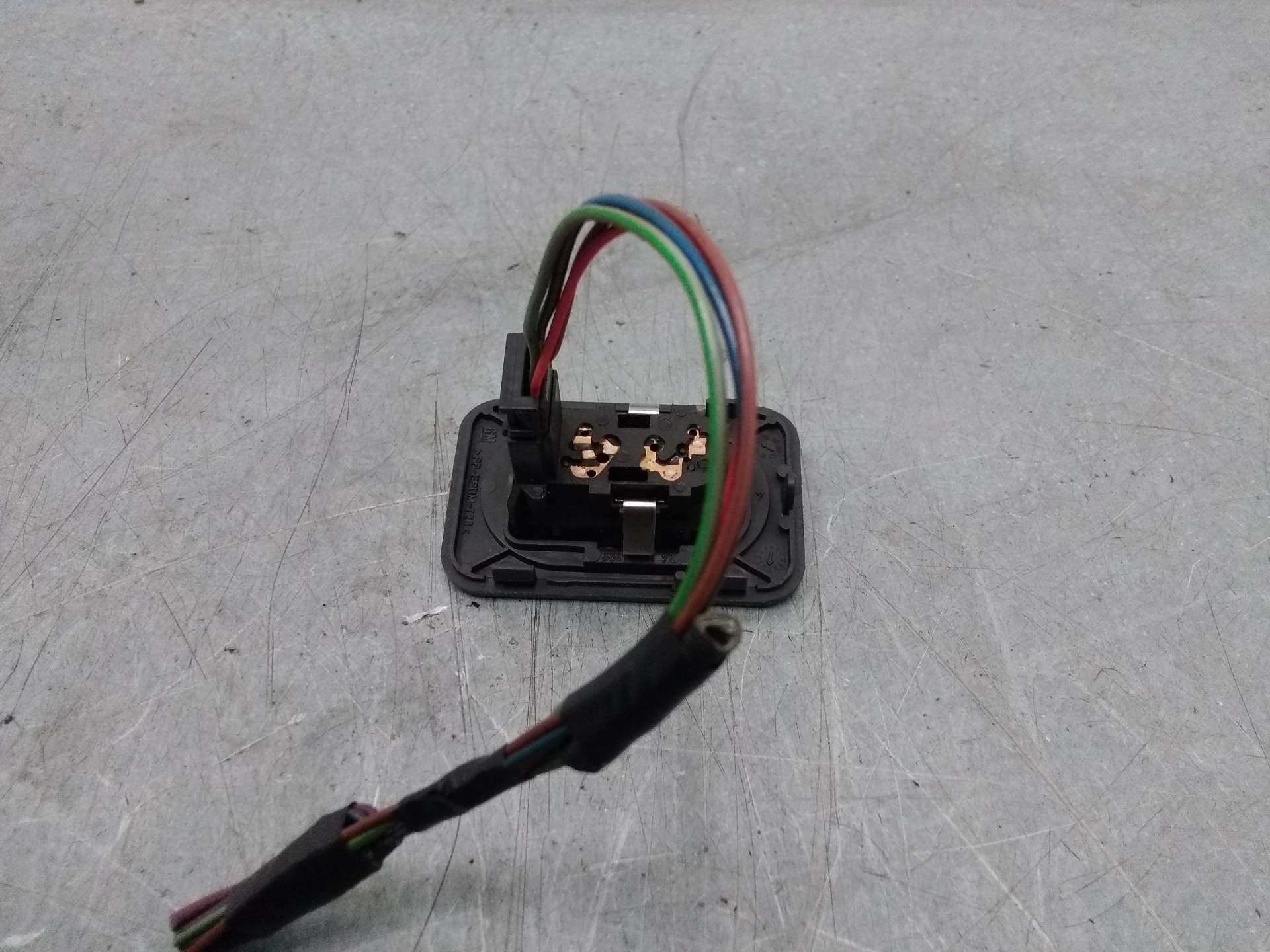 OPEL Meriva 1 generation (2002-2010) Кнопка стеклоподъемника передней правой двери 24409207 22825620