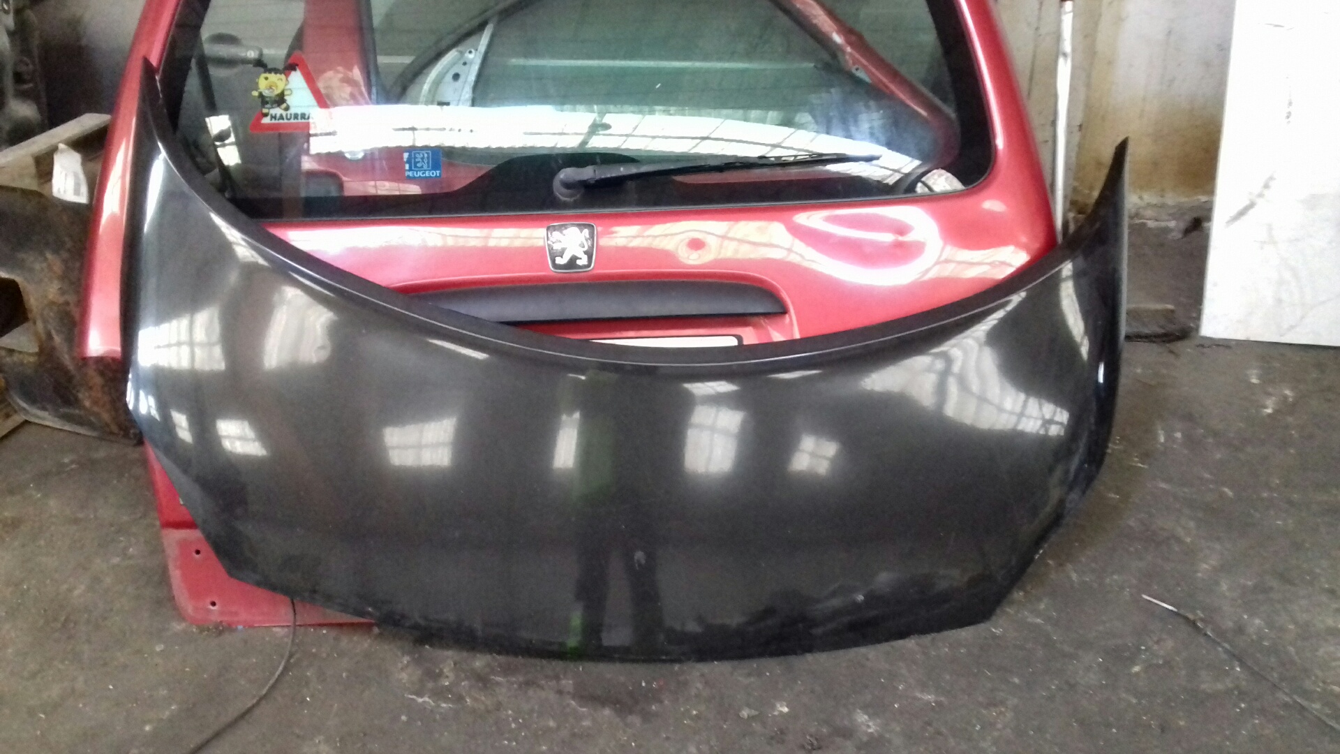 RENAULT Scenic 2 generation (2003-2010) Капот 7751474289 20061459