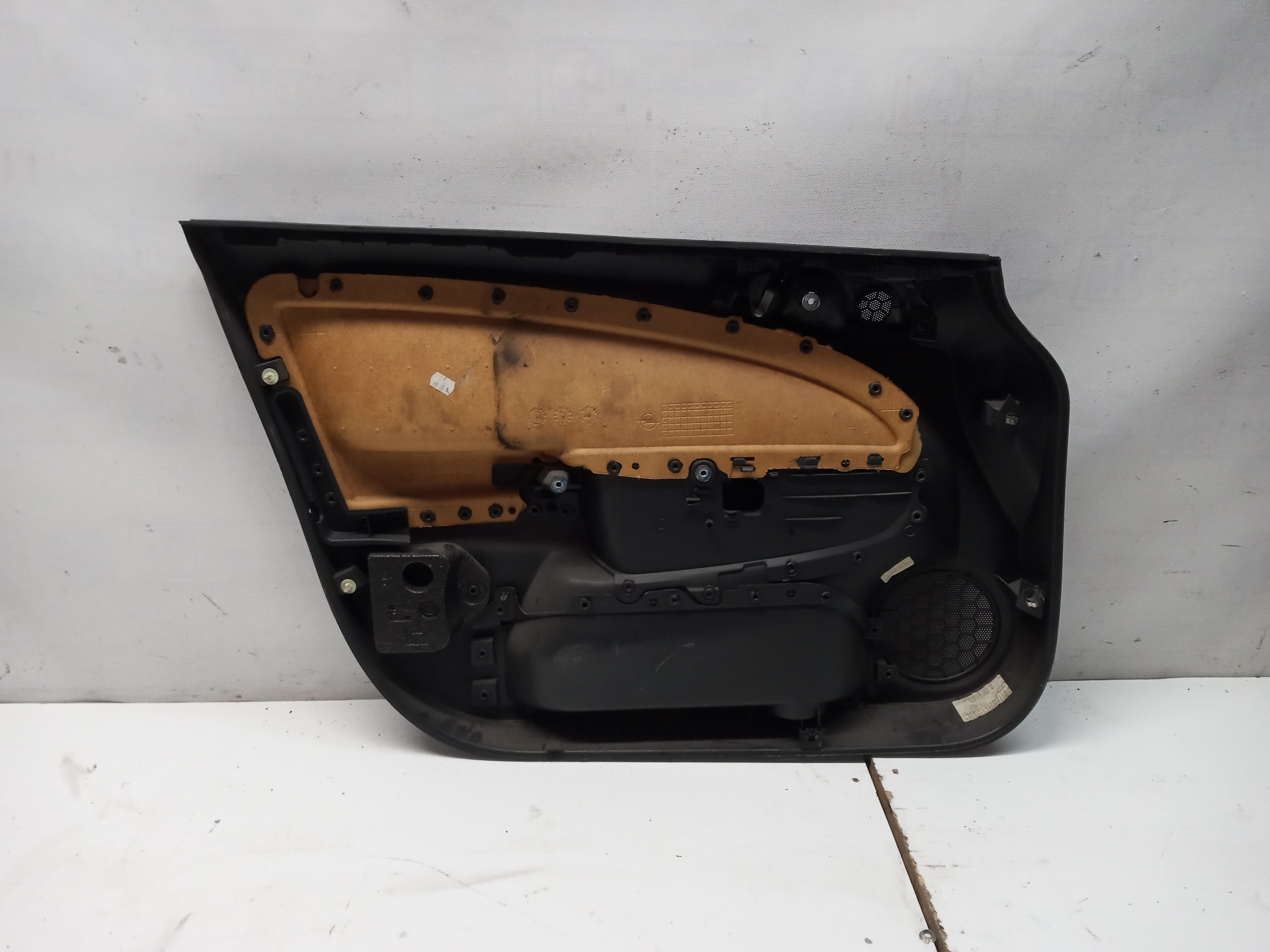 OPEL Corsa D (2006-2020) Обшивка передних правых дверей P0112456 26372044