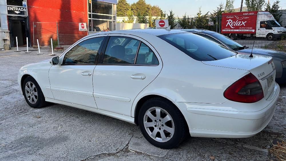 MERCEDES-BENZ E-Class W211/S211 (2002-2009) Рычаг задний левый A2303520001 20098815