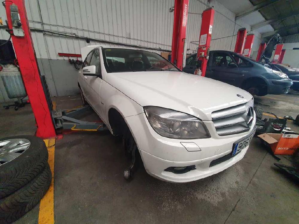 MERCEDES-BENZ C-Class W204/S204/C204 (2004-2015) Нижний рычаг передний левый 2043306711 20007965