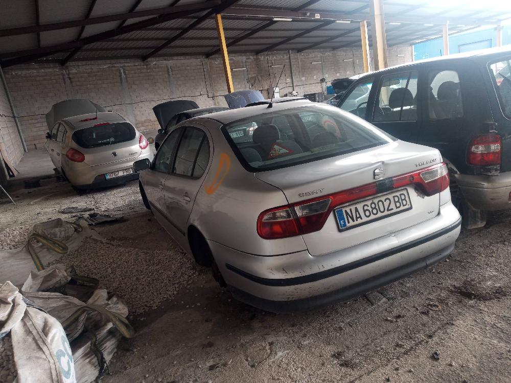 SEAT Toledo 2 generation (1999-2006) Педаль зчеплення 1J1721059 20103206