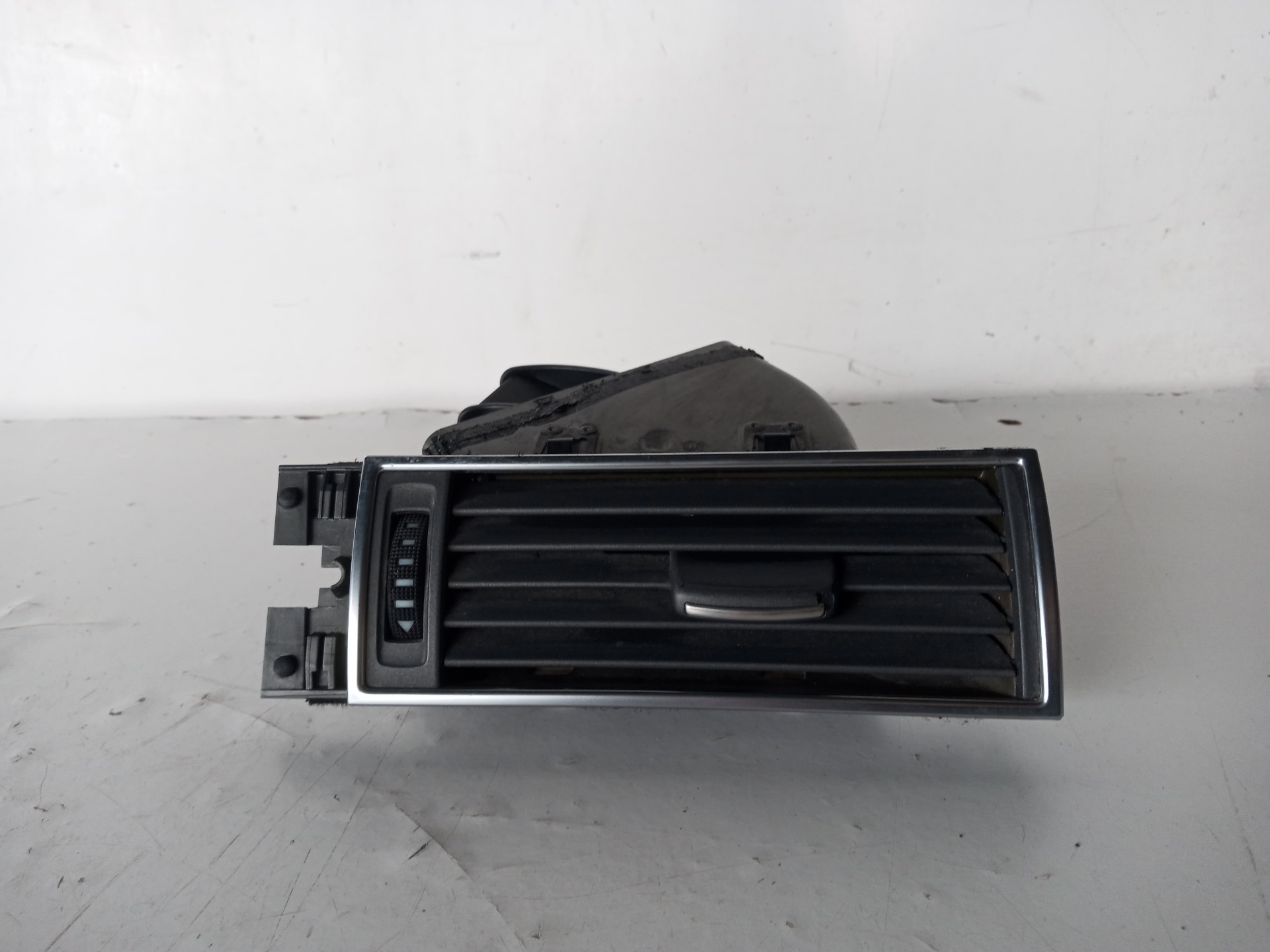 AUDI A6 C6/4F (2004-2011) Γρίλια εισαγωγής αέρα καμπίνας 4F1820902A,4F1820902A 27568169