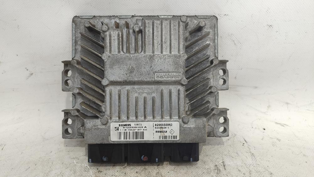 Motorsteuergerät K9K 8200565863 de Renault Megane ii berlina 5p 2002-2009 106 CV con 159783 km