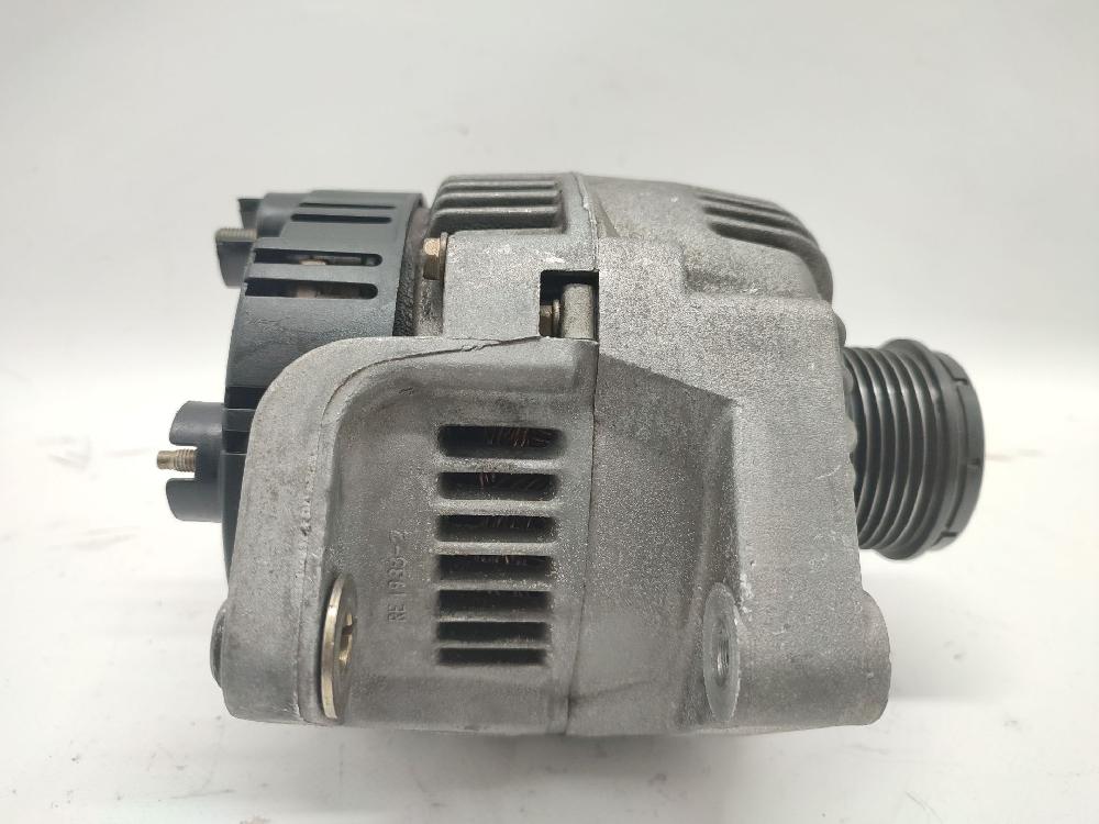 Alternador F8Q 7700436626 de Renault Megane i classic (la0/1_) 1997-2001 64 CV con 222000 km - pieza usada