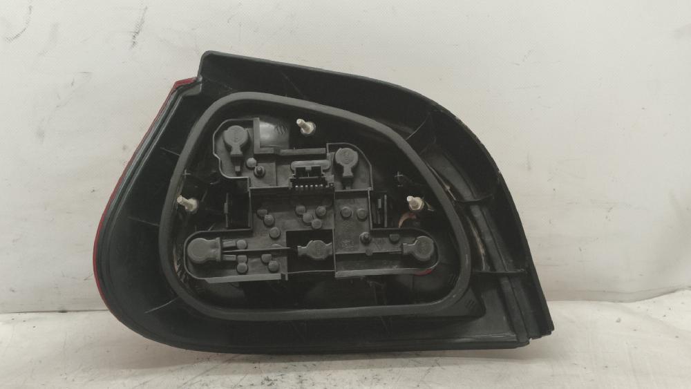 Scheinwerfer hinten rechts F9Q 7700428321 de Renault Megane i fase 2 berlina (ba0) 1999-2002 98 CV con 188704 km - pieza usada