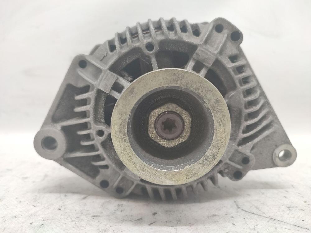 Alternador F8Q 7700436626 de Renault Megane scenic (ja0/1_) 1997-1999 64 CV con 182259 km