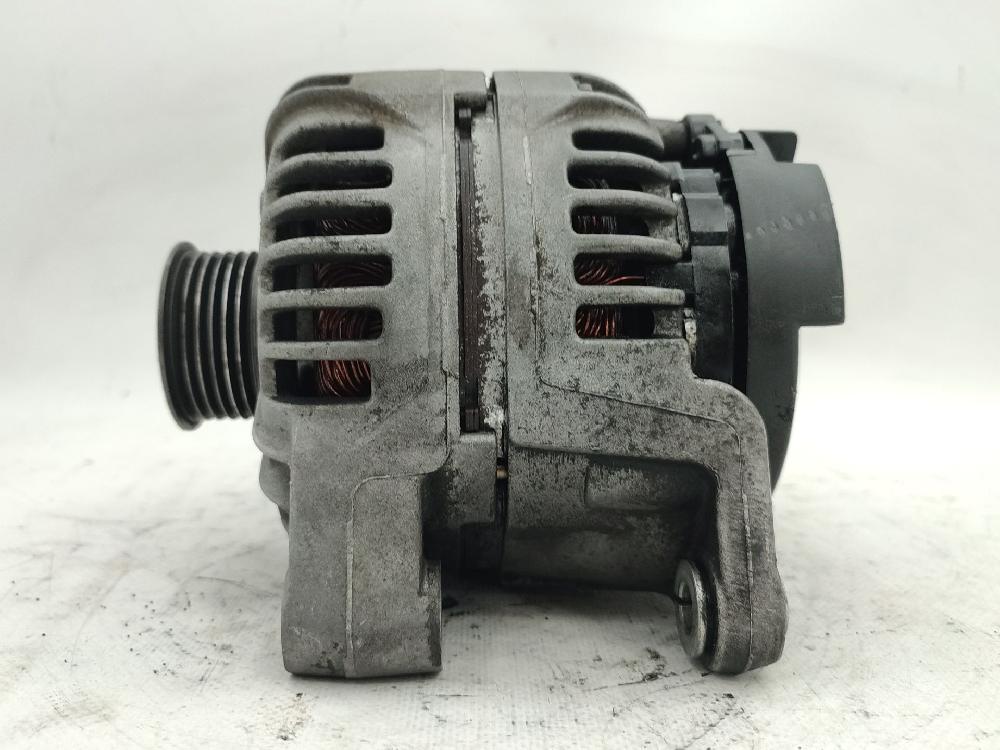 Alternador Y 20 DTH 24437120 de Opel Astra g hatchback (t98) 1998-2009 101 CV con 184529 km - pieza usada