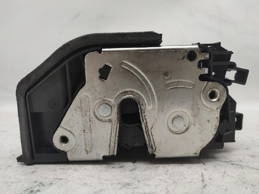 Cerradura puerta trasera derecha 204D4 51227202148 de Bmw 1 (e87) 2007-2011 122 CV con 198741 km - pieza usada