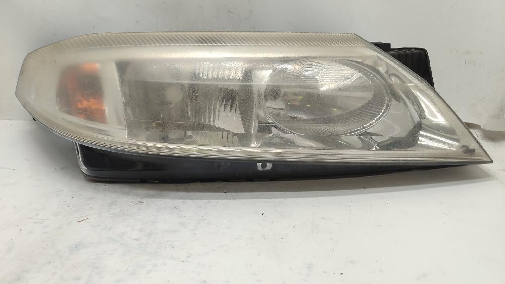 Headlamp rh F9Q 8200002847 de Renault Laguna ii (bg0/1_) 2001-2007 120 CV con 169874 km