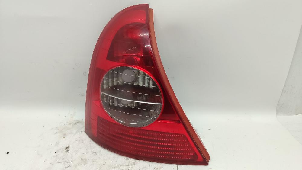 Pisca tras esquerdo D7F 8200071413 de Renault Clio ii (bb_, cb_) 2004-2016 58 CV con 125739 km