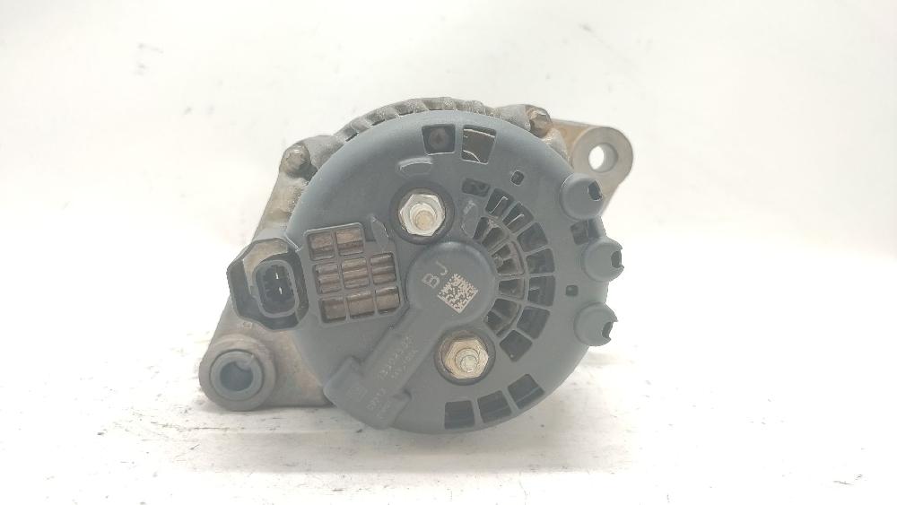 Alternador A20DTH 13502583 de Opel Insignia a (g09) 2008-2017 131 CV con 349274 km - pieza usada