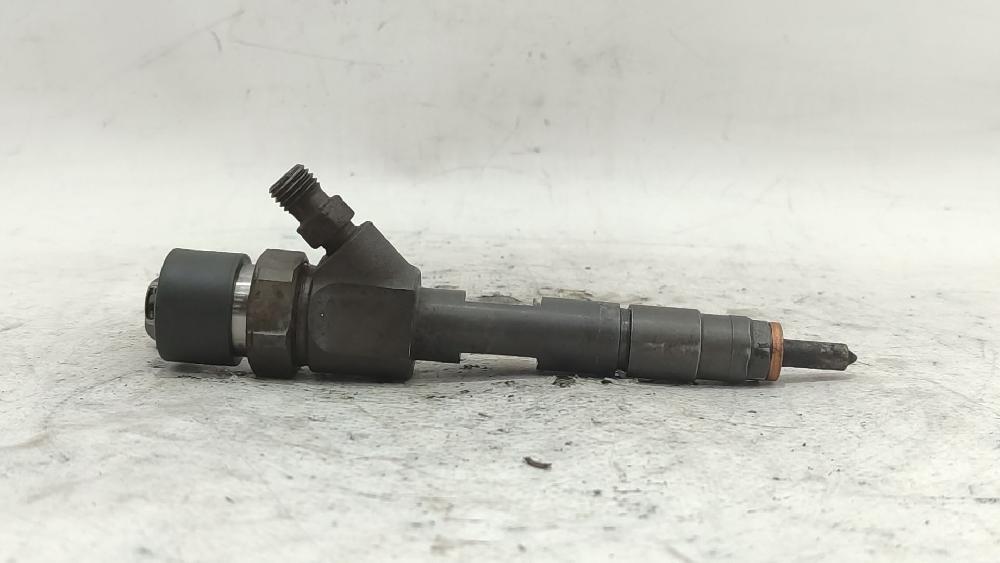Inyector F9Q752 8200238528 de Renault Laguna ii (bg0/1_) 2001-2007 100 CV con 395281 km - pieza usada