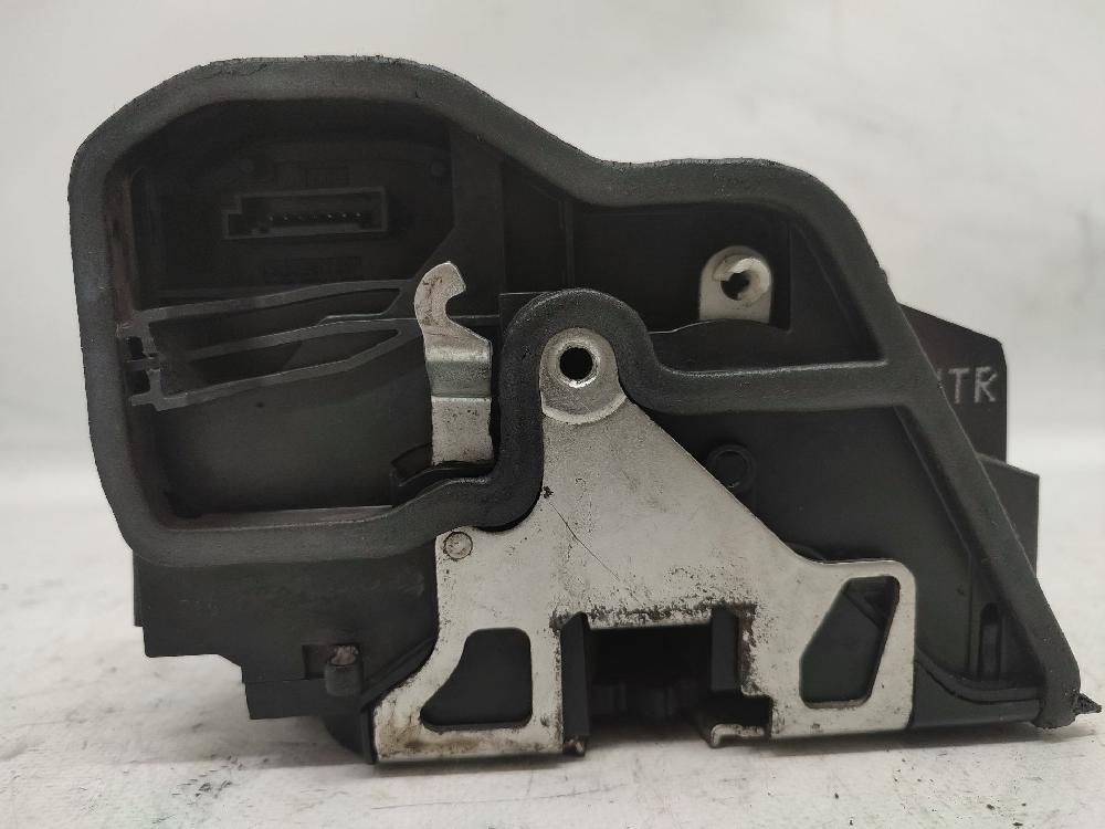 Cerradura puerta trasera derecha 204D4 51227202148 de Bmw 1 (e87) 2007-2011 122 CV con 198741 km