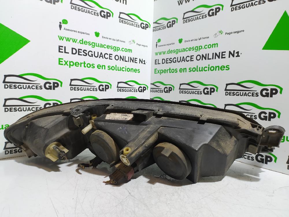 Faro izquierdo Z18XE 90586844 de Opel Vectra b (j96) 1995-2002 125 CV - pieza usada