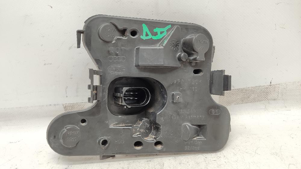 Support feu droit AWX 153947 de Audi A4 b6 (8e2) 2000-2004 con 184643 km - pieza usada