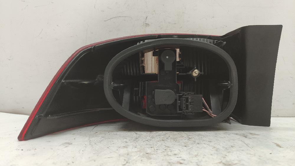 Faro posteriore destro G9T 8200002474 de Renault Laguna ii (bg0) 2001-2007 150 CV con 179643 km - pieza usada