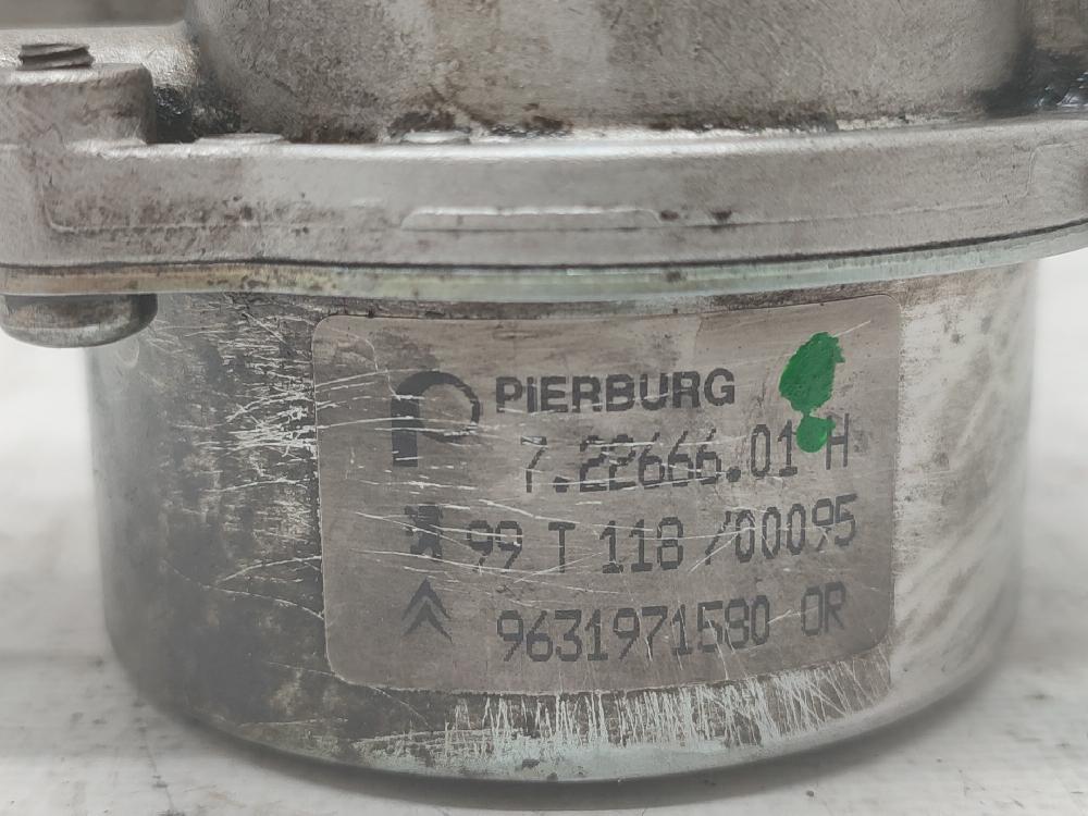 Depresor freno / bomba vacio RHZ 9631971580 de Peugeot 406 (8b) 2000-2004 109 CV con 178463 km - pieza usada