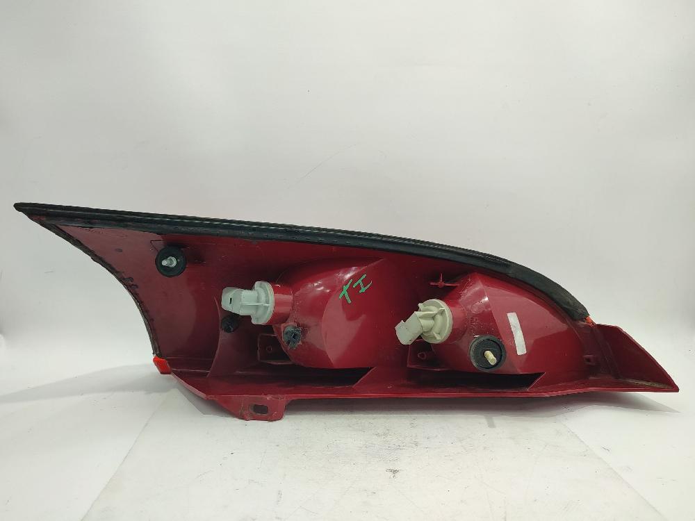 Fanale posteriore sinistro F9DA 1214223 de Ford Focus i (daw, dbw) 1998-2004 115 CV con 154178 km - pieza usada