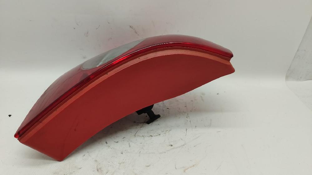 Pisca tras esquerdo D7F 8200071413 de Renault Clio ii (bb_, cb_) 2004-2016 58 CV con 125739 km - pieza usada