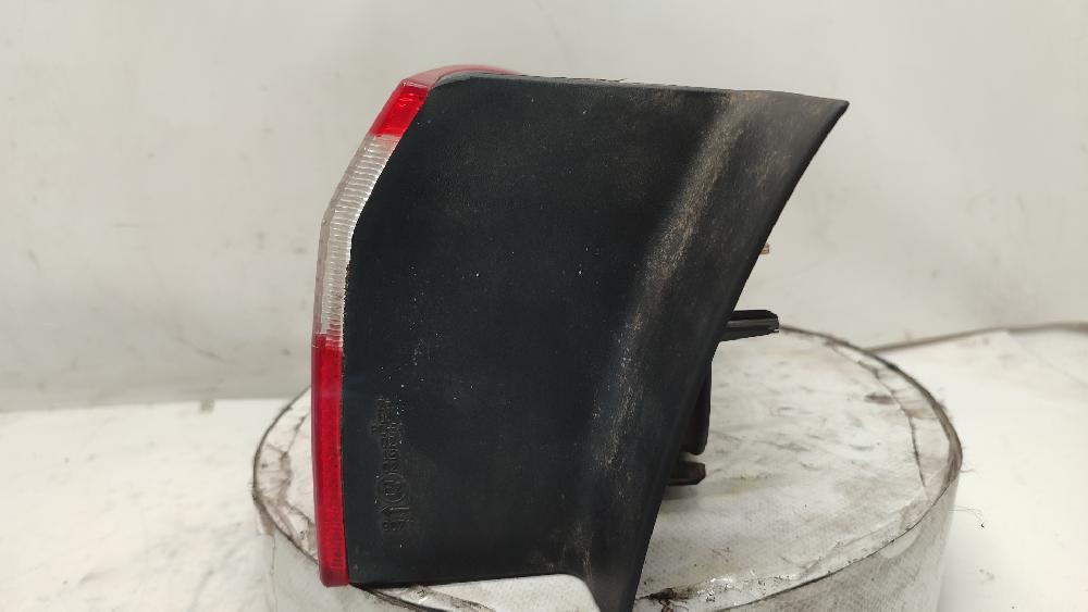Rear lamp lh F9Q 8200002473 de Renault Laguna ii (bg0/1_) 2001-2007 120 CV con 169874 km - pieza usada