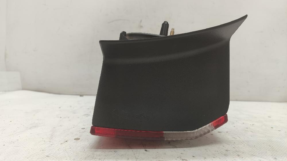 Faro posteriore destro G9T 8200002474 de Renault Laguna ii (bg0) 2001-2007 150 CV con 179643 km - pieza usada