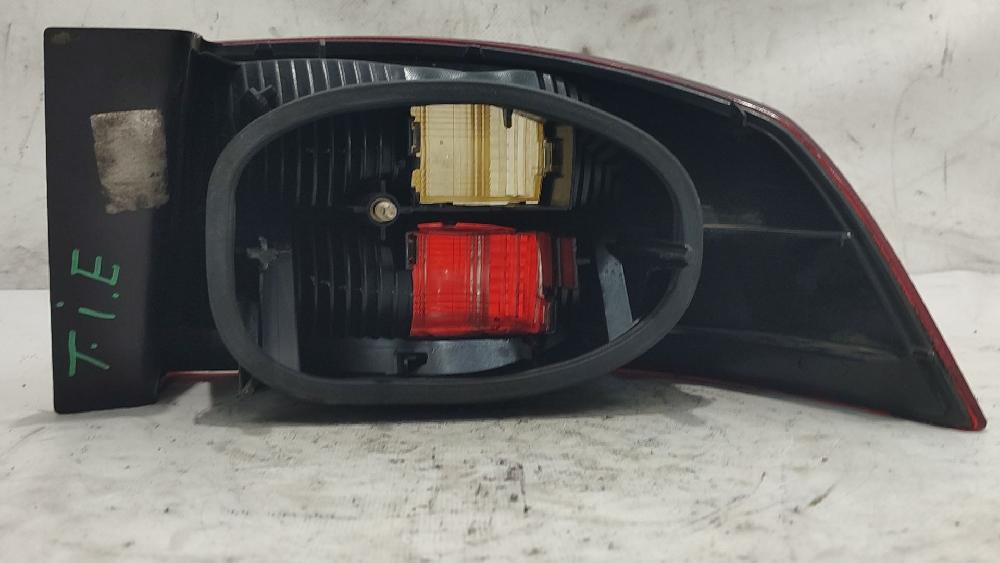 Rear lamp lh F9Q 8200002473 de Renault Laguna ii (bg0/1_) 2001-2007 100 CV con 179428 km - pieza usada