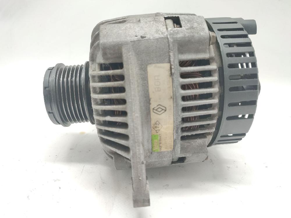 Alternador F8Q 7700436626 de Renault Megane i classic (la0/1_) 1997-2001 64 CV con 222000 km - pieza usada
