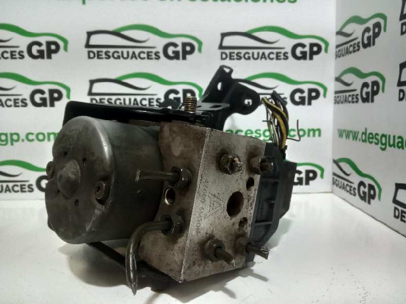 Abs YD22D 0265216899 de Nissan Almera (n16/e) 2000-2006 110 CV - pieza usada
