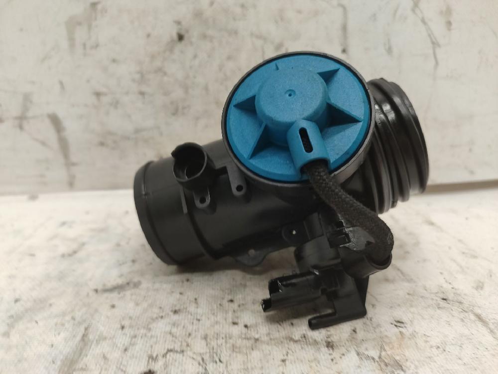 Válvula egr WJZ 9631854280 de Peugeot 206 hatchback (2a/c) 1998-2012 69 CV con 182142 km - pieza usada