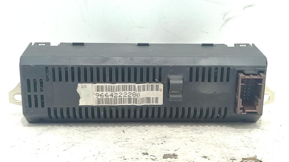 Multifunction screen RHK 9664222280 de Citroen Jumpy ii furgoneta 2007-2016 120 CV con 401003 km - pieza usada