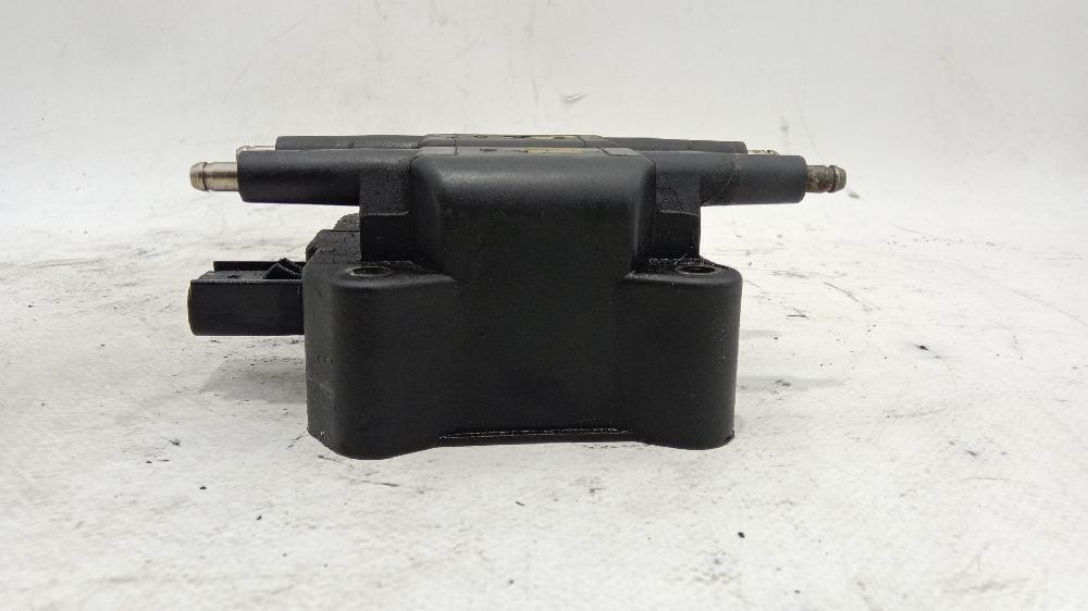 Bobina de encendido ECC 05269670 de Chrysler Sebring (jr) 2001-2007 141 CV con 150626 km