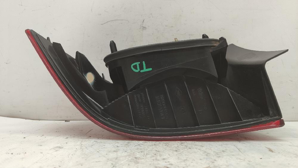 Faro posteriore destro G9T 8200002474 de Renault Laguna ii (bg0) 2001-2007 150 CV con 179643 km - pieza usada