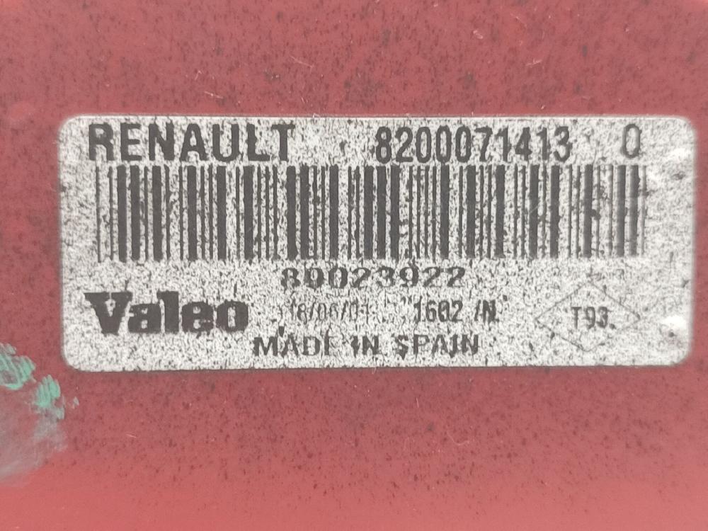 Pisca tras esquerdo D7F 8200071413 de Renault Clio ii (bb_, cb_) 2004-2016 58 CV - pieza usada