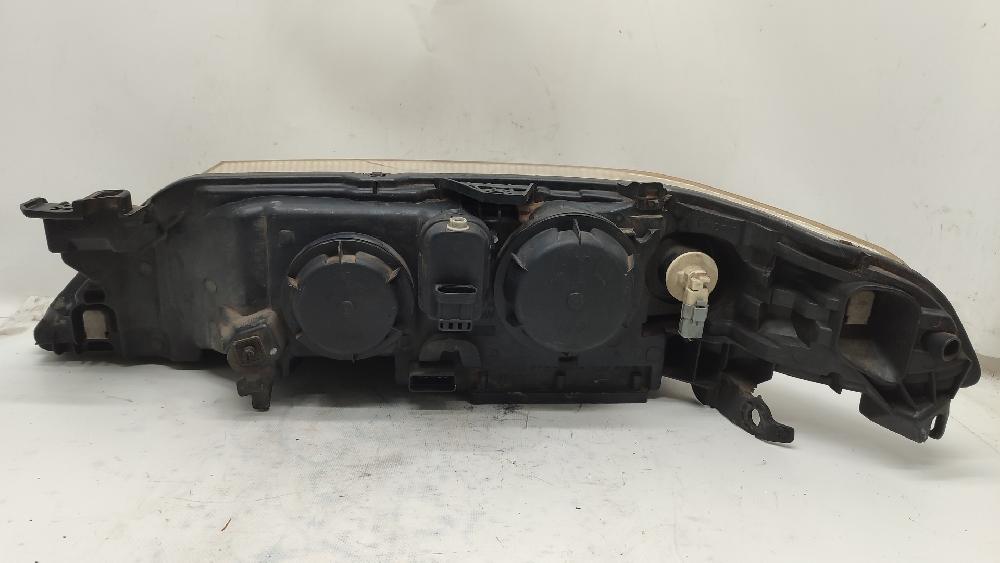 Headlamp rh F9Q 8200002847 de Renault Laguna ii (bg0/1_) 2001-2007 120 CV con 169874 km - pieza usada