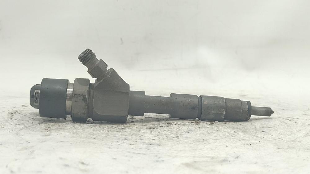 Inyector F9Q 8200238528 de Renault Scénic i monospace (ja0/1_, fa0_) 1999-2003 102 CV con 243808 km - pieza usada