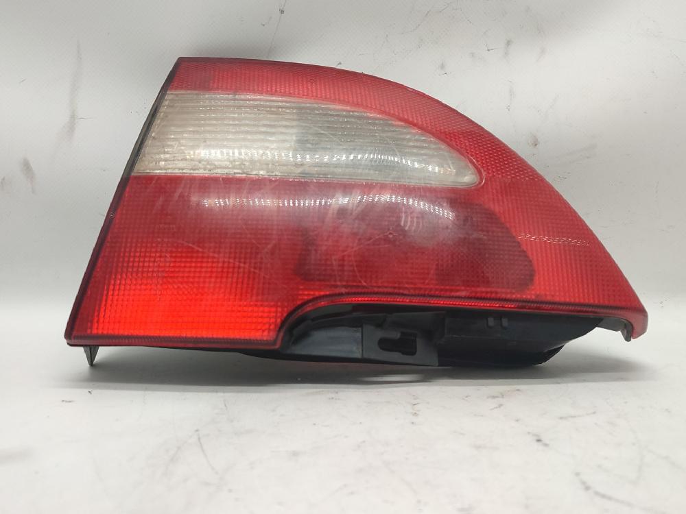 Inner right rear pilot F8Q 7700428053 de Renault Megane i classic (la0/1_) 1997-2001 64 CV con 163986 km