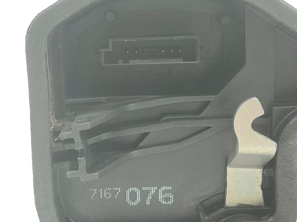 Cerradura puerta trasera derecha 204D4 51227202148 de Bmw 5 (e60) 2001-2005 163 CV con 543435 km - pieza usada